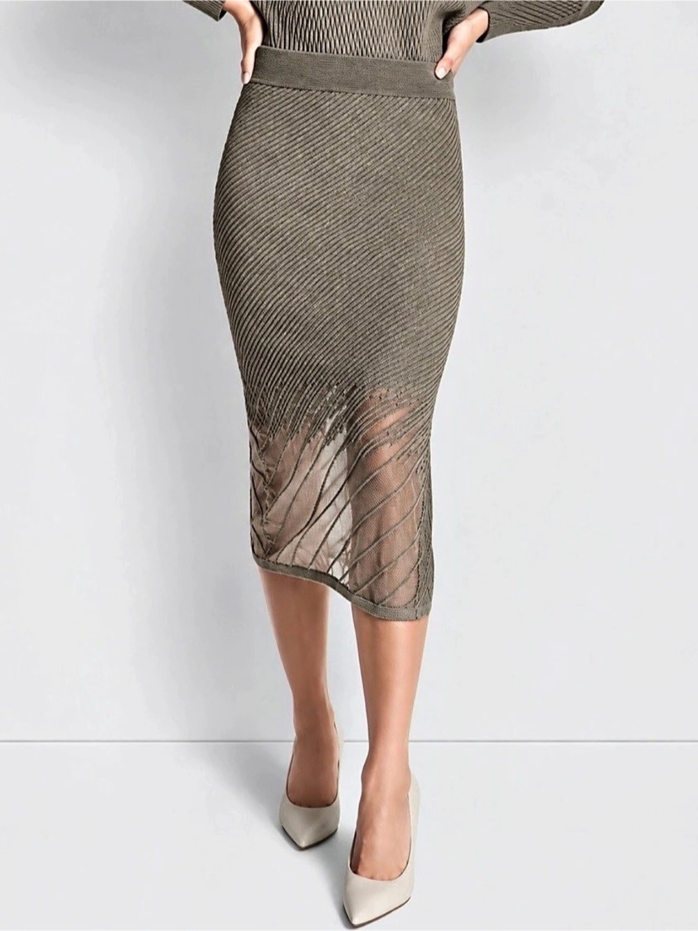 DKNY Ribbed Midi Skirt in Brown Size Small Like New